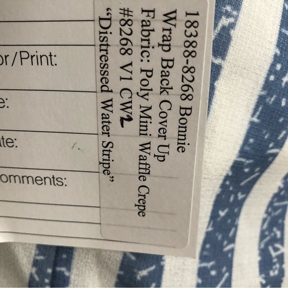 Fortune Swimwear Bonnie Wrap Back Cover Up - Picture 6 of 10